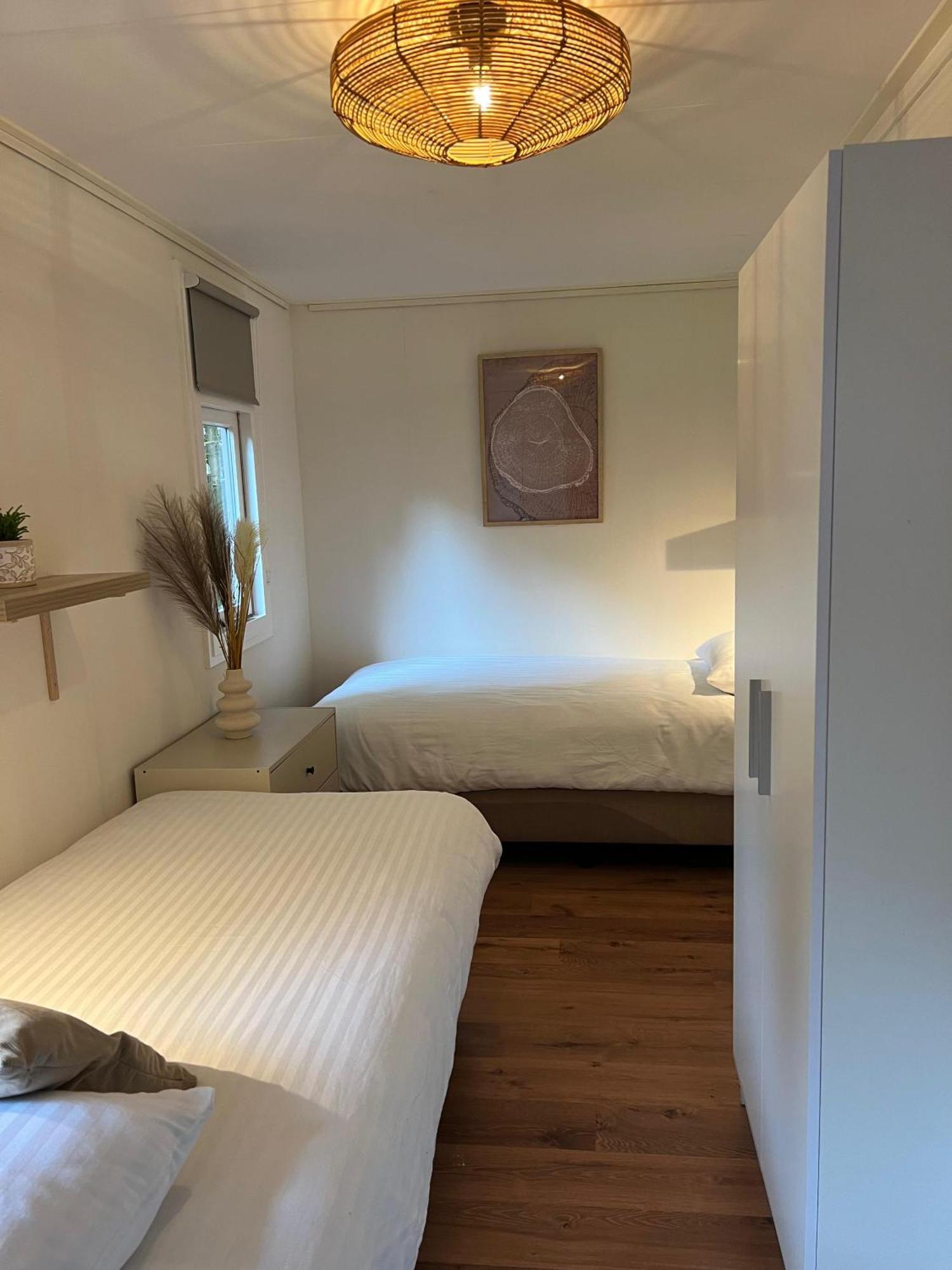 Luxe Boshuisje Met Prive Wellness & Jacuzzi Op De Veluwe Ermelo Luaran gambar